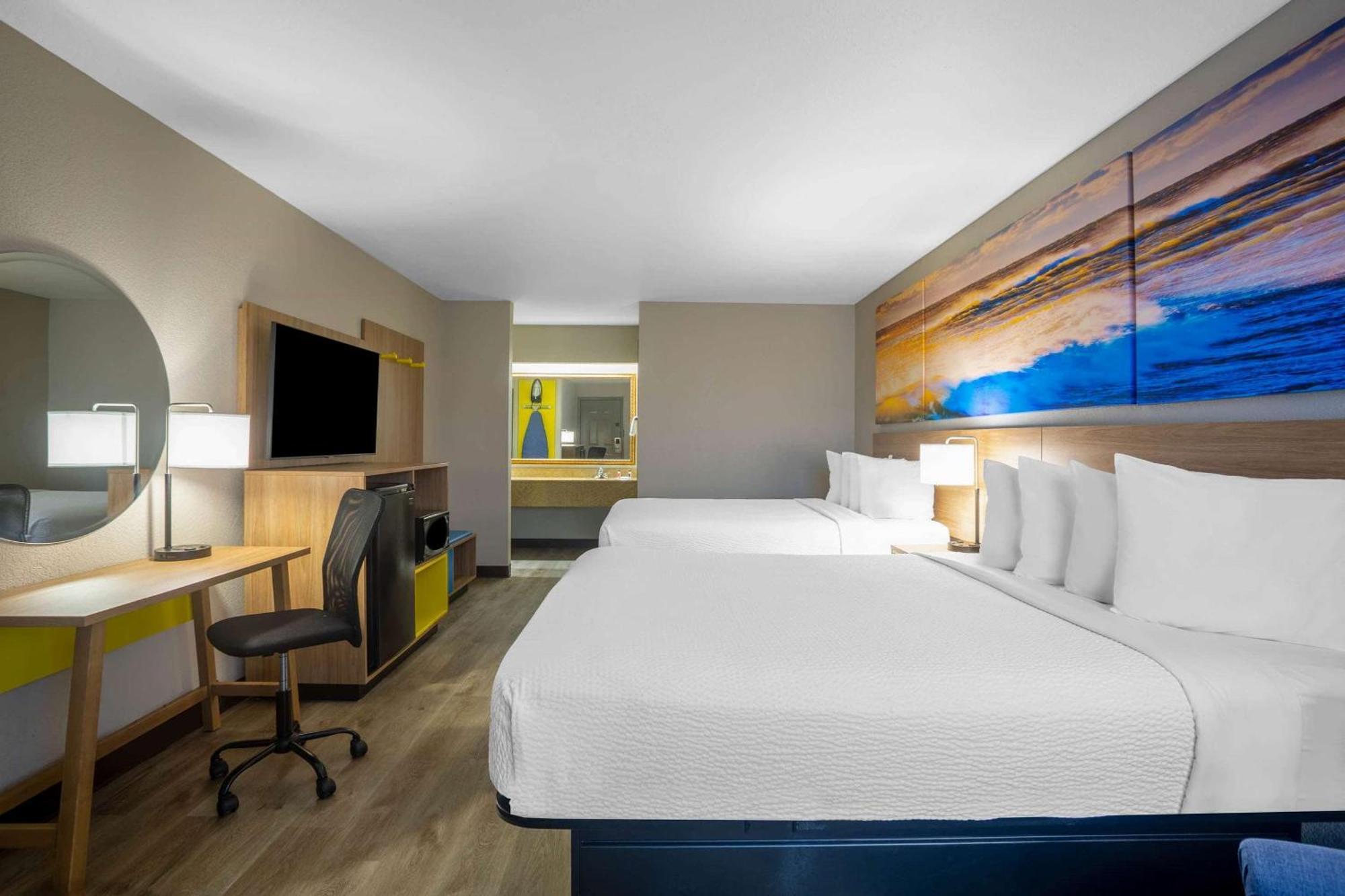 Days Inn By Wyndham Lake Park/Valdosta Экстерьер фото